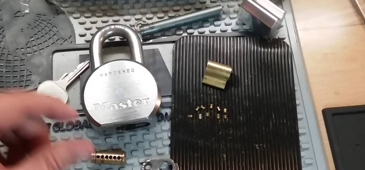 Rekey Master Lock in Avenal